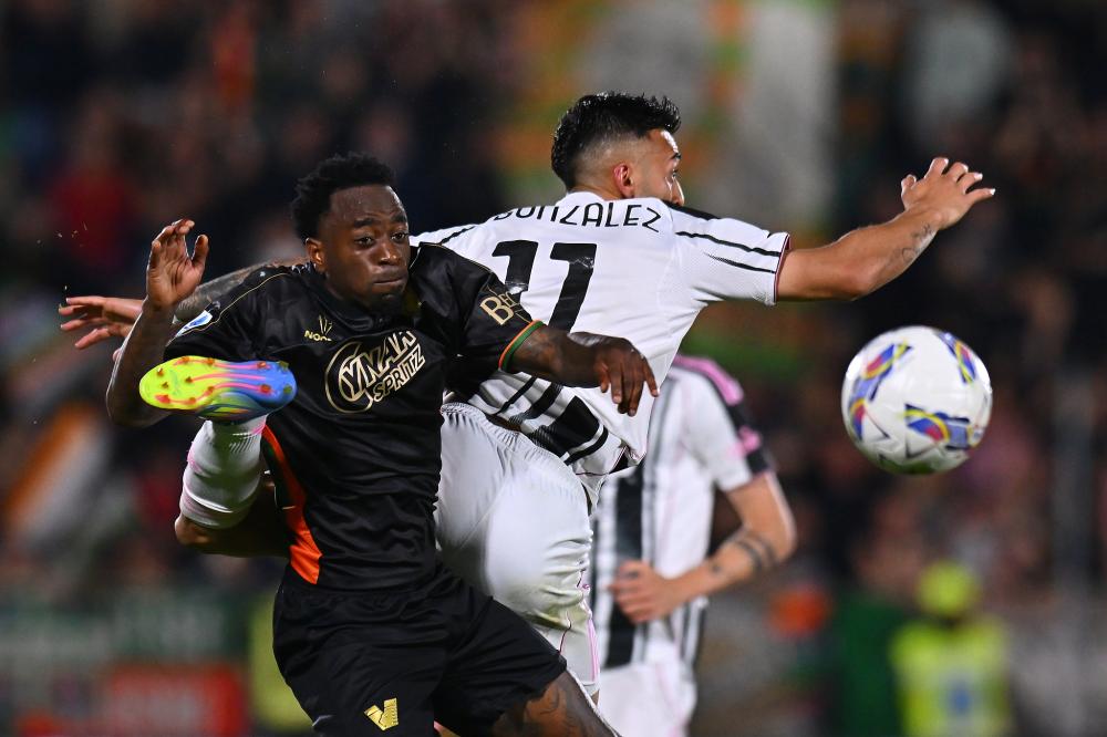 凯尔特人本赛季已经9次击败胜率50%以上的球队，联盟最多